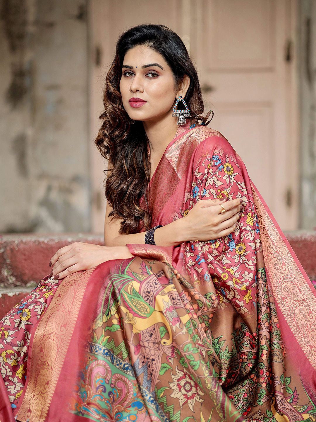 Rich pure silk colour